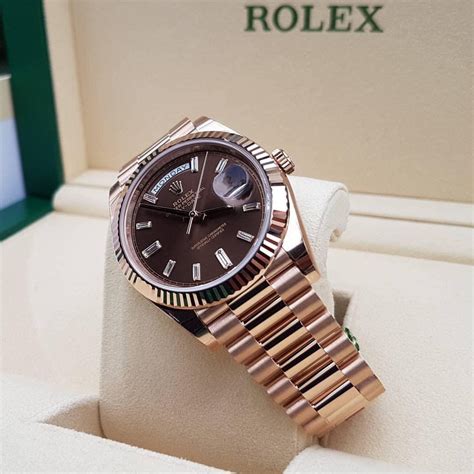 Đồng hồ Rolex 228235 Day Date 40mm Chocolate.